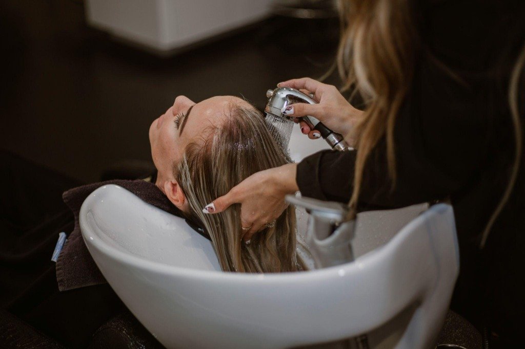 Helping a Multi-Location Mumbai Salon Build a Complete Online Booking System